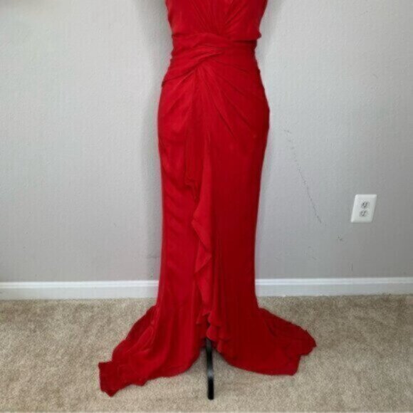 Vintage Red Halter Plunged Neckline Gown with Elegant Ruffle Detail - Picture 4 of 12
